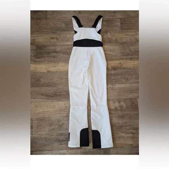 ZARA NEW WOMAN WINDPROOF AND WATERPROOF JUMPSUIT SKI COLLECTION NWT - Picture 4 of 9